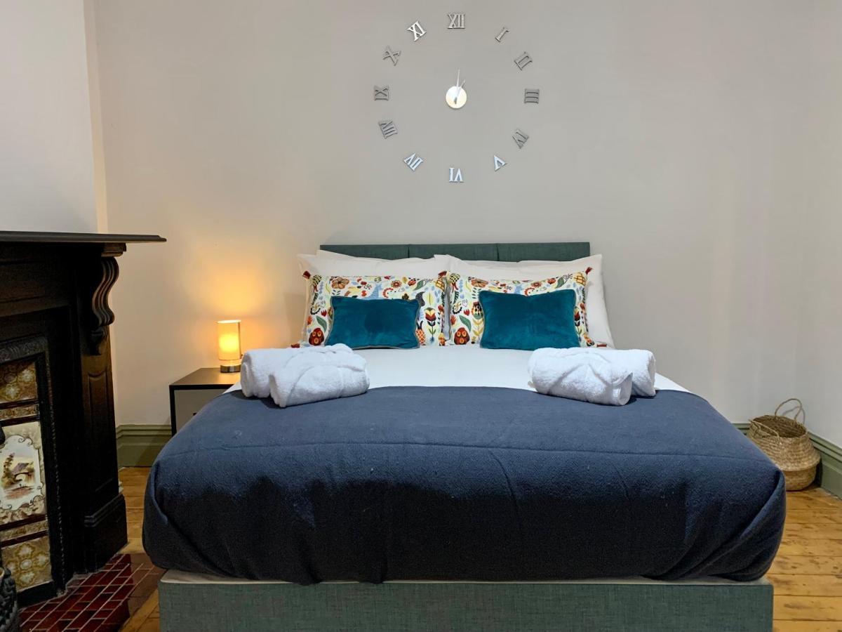 Stamer House By Yourstays, Stylish Quirky House, With 4 Double Bedrooms, Book Now! Stoke-on-Trent Bagian luar foto