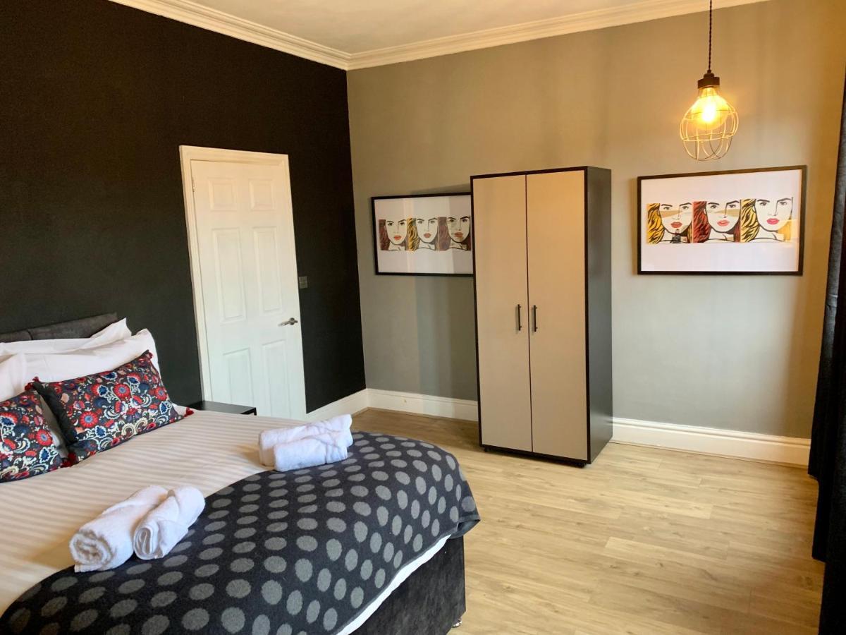 Stamer House By Yourstays, Stylish Quirky House, With 4 Double Bedrooms, Book Now! Stoke-on-Trent Bagian luar foto